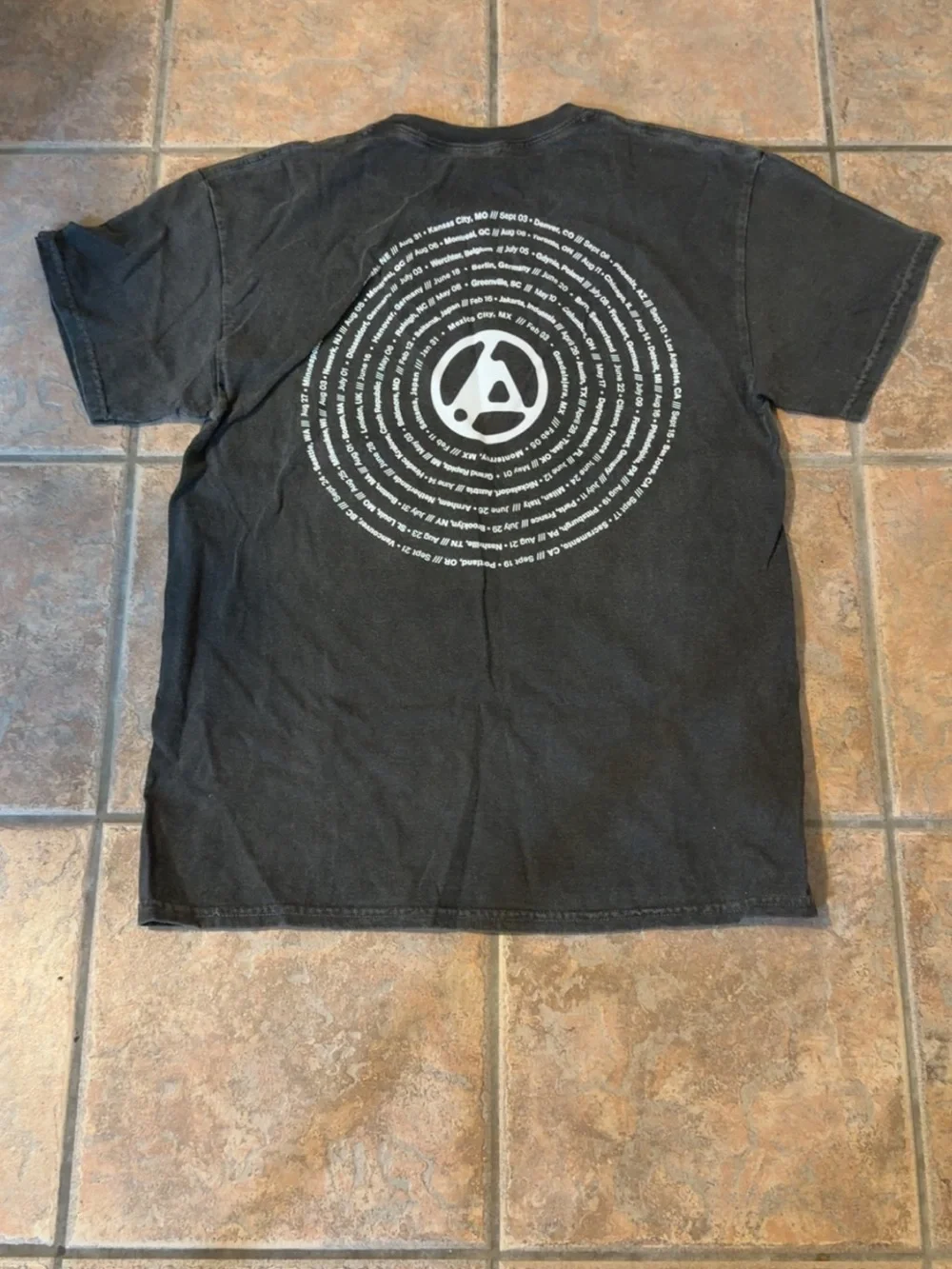 Linkin Park' Black Graphic Tour T‑Shirt